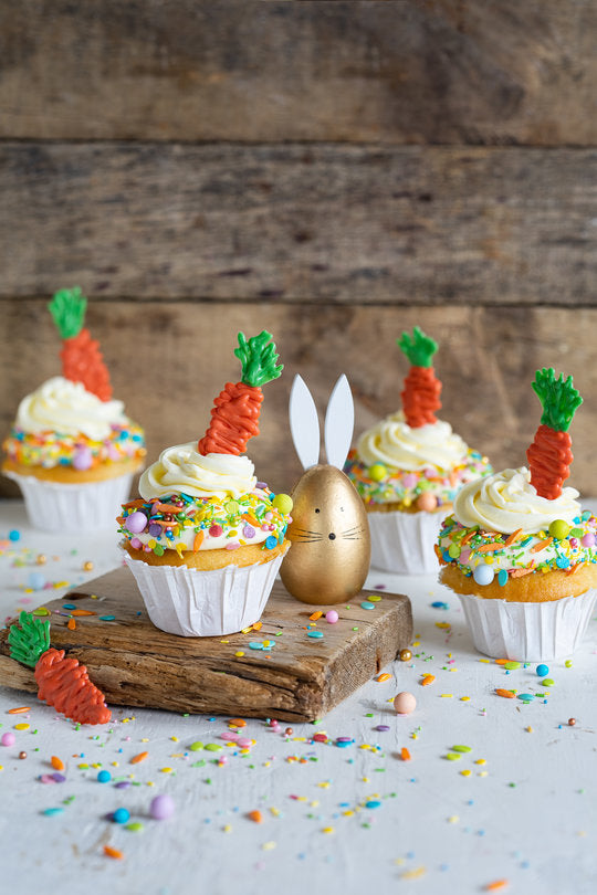 Piñata Cupcakes